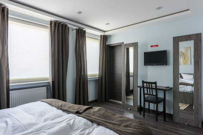 Imagen de la habitación del Hotel B&uuml;rgerhofhotel K&ouml;ln. Foto 10