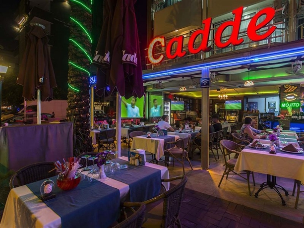 Imagen general del Hotel Büyük. Foto 6