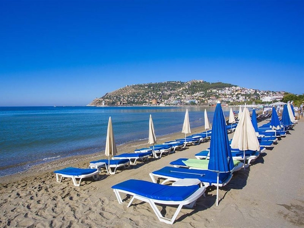 Imagen general del Hotel Büyük. Foto 11