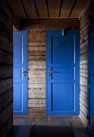 Imagen de los interiores del Hotel Buustamons Fj&auml;llg&aring;rd. Foto 16