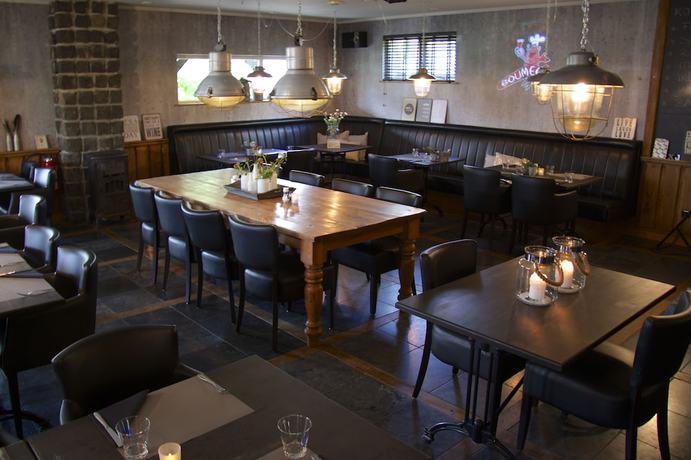 Imagen del bar/restaurante del Hotel Buxus. Foto 3