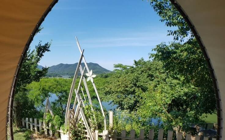 Imagen de la habitación del Hotel Buye Glamping Pan. Foto 17