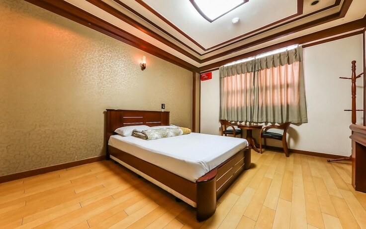 Imagen de la habitación del Hotel Buye Myungjin. Foto 20