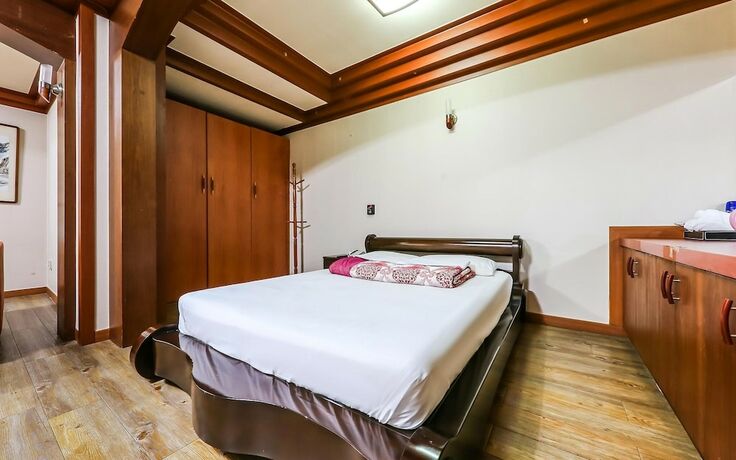 Imagen de la habitación del Hotel Buye Myungjin. Foto 34