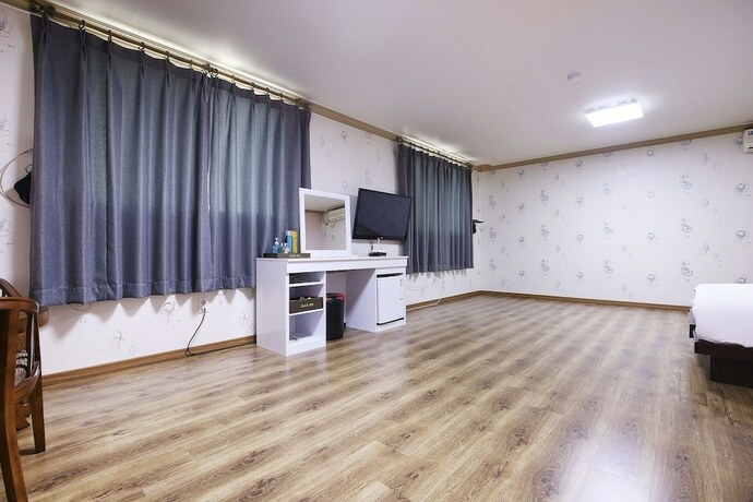 Imagen de la habitación del Hotel Buyeo Moonstone. Foto 18