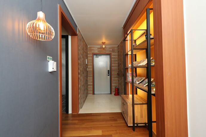 Imagen de la habitación del Hotel Buyeo Park Art Villas. Foto 17