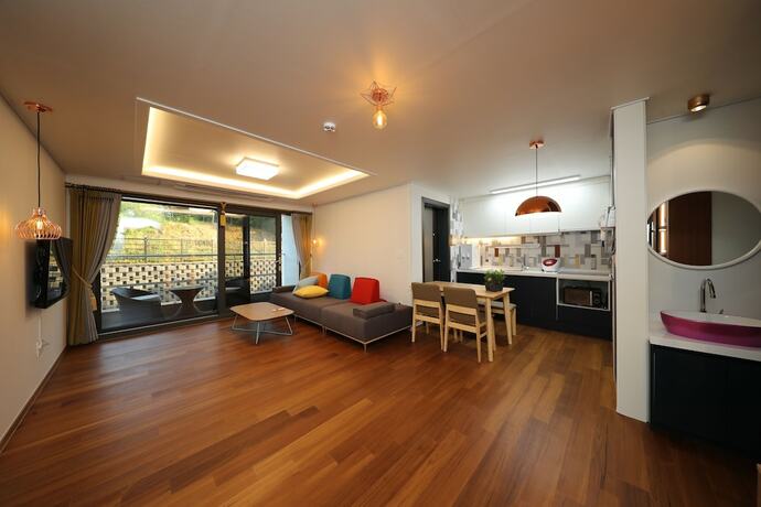 Imagen de la habitación del Hotel Buyeo Park Art Villas. Foto 22
