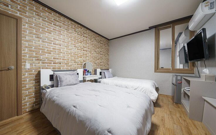 Imagen de la habitación del Hotel Buyeo Prince. Foto 17