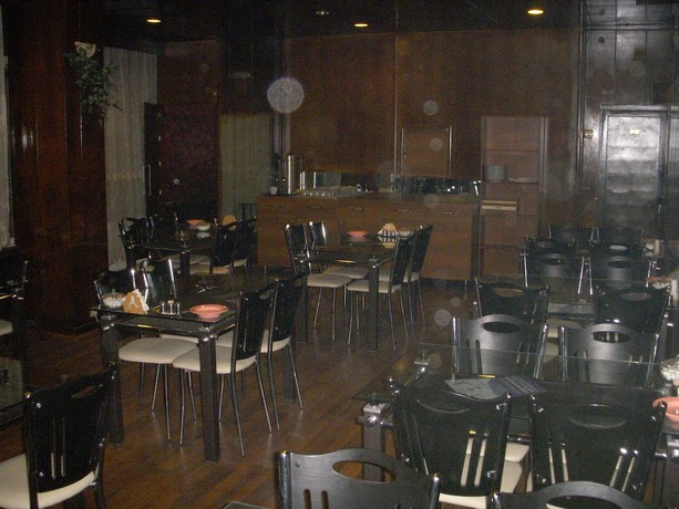 Imagen del bar/restaurante del Hotel Buyuk Akcay. Foto 4