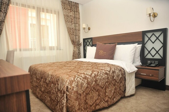 Imagen de la habitación del Hotel Buyuk Bayburt. Foto 15