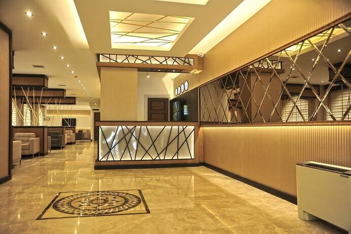 Imagen de los interiores del Hotel Buyuk Bayburt. Foto 20