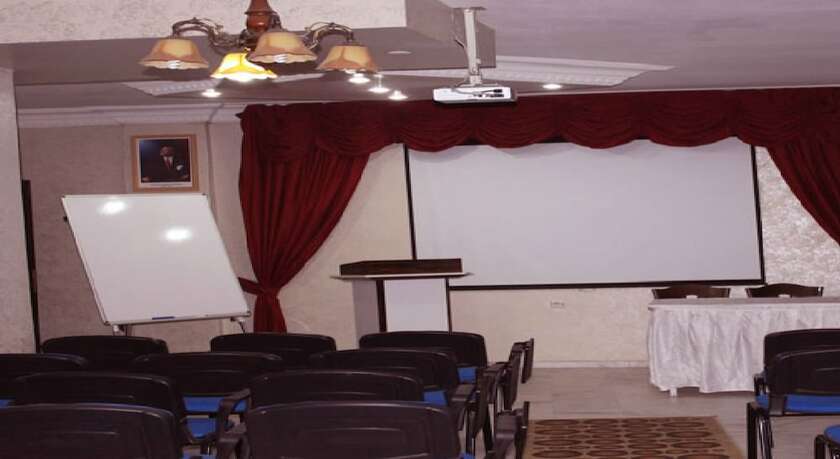 Imagen general del Hotel Buyuk Gecit Otel. Foto 7