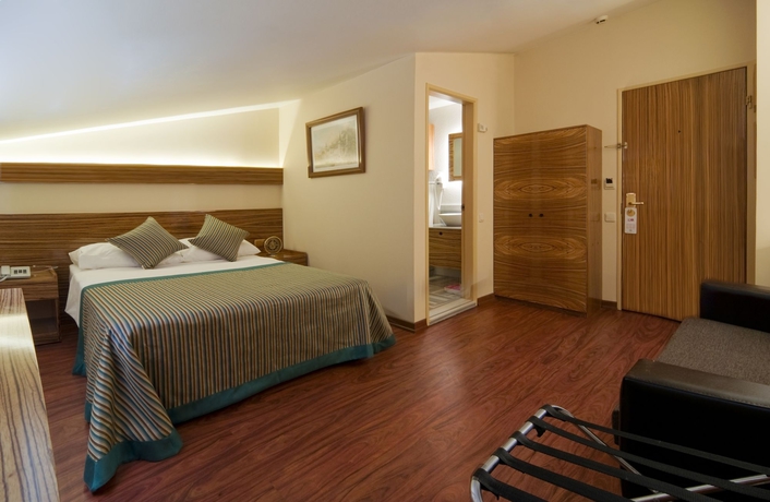 Imagen de la habitación del Hotel Buyuk Keban. Foto 9