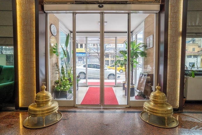 Imagen de los interiores del Hotel Buyuk Velic. Foto 10