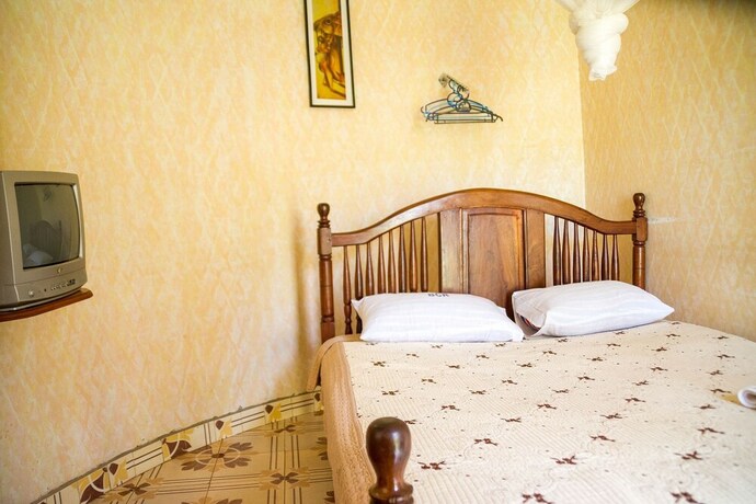 Imagen general del Hotel Buziga Country Resort. Foto 1