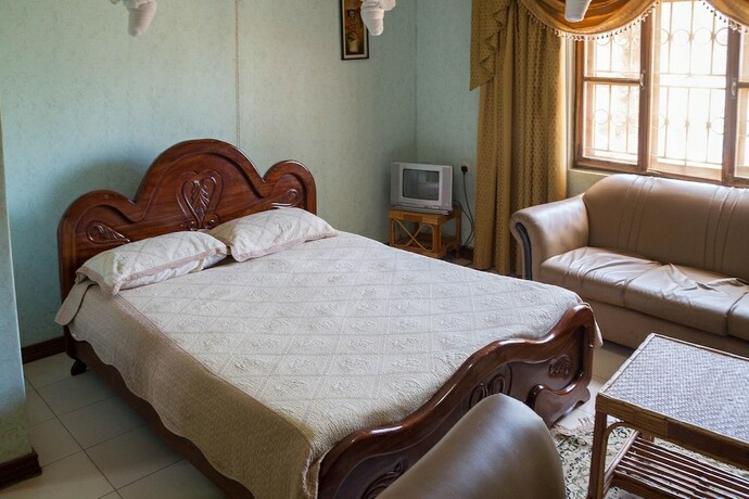 Imagen general del Hotel Buziga Country Resort. Foto 9