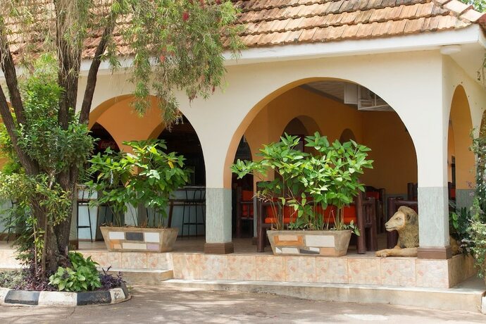 Imagen general del Hotel Buziga Country Resort. Foto 12