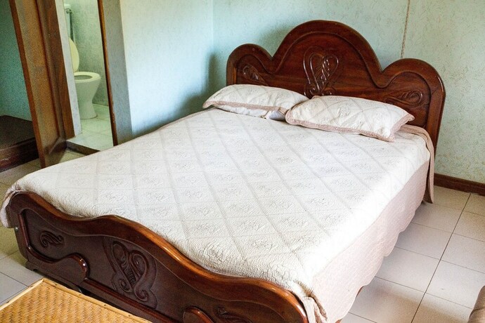 Imagen de la habitación del Hotel Buziga Country Resort. Foto 13