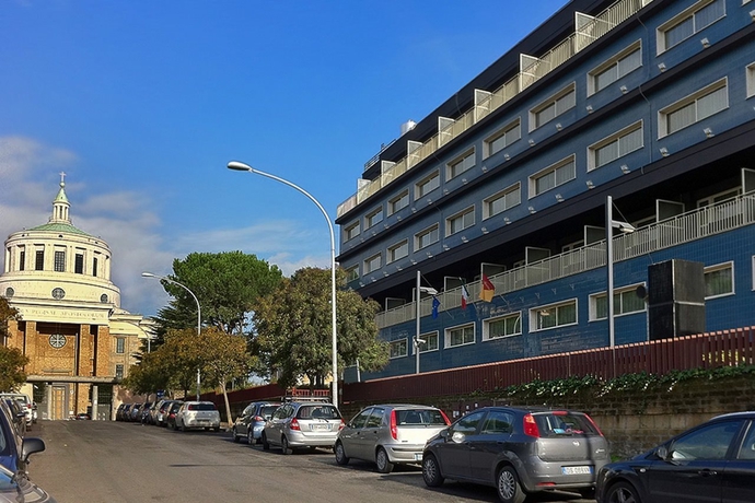 Imagen general del Hotel Bv Oly. Foto 2