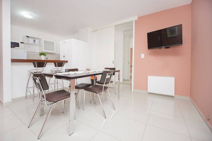 Imagen general del Hotel Bvd. Illia AX8. Foto 6