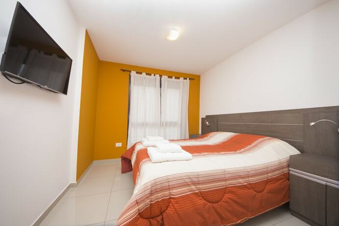 Imagen general del Hotel Bvd. Illia AX8. Foto 7
