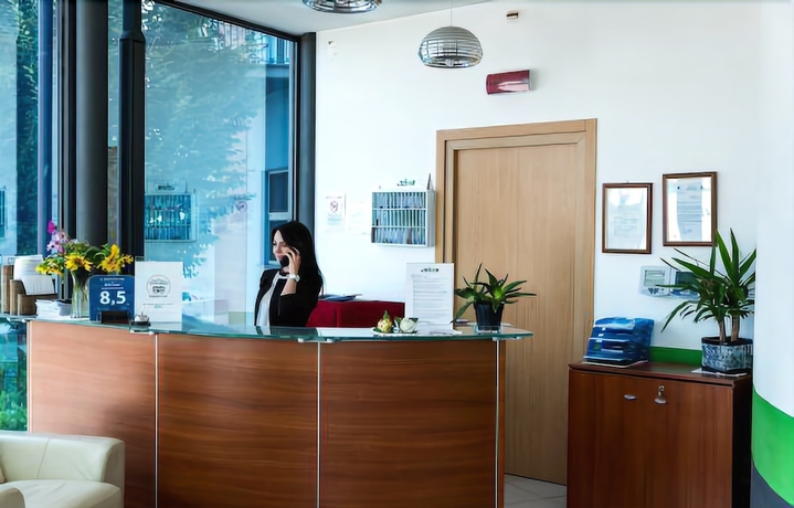 Imagen de los interiores del Hotel Bvh. Foto 17