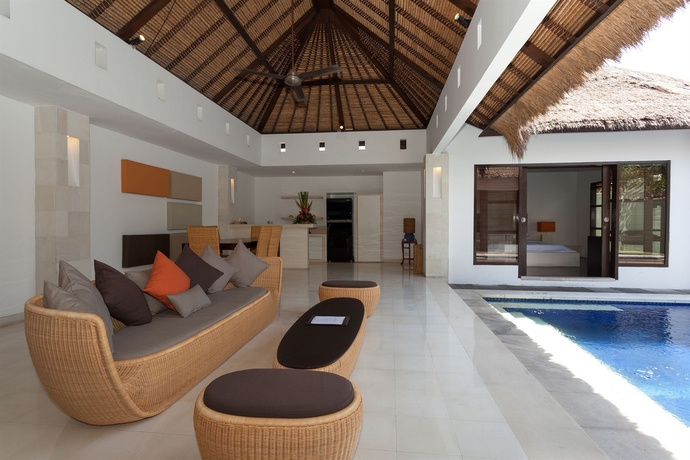Imagen de los interiores del Hotel Bvilla Seminyak. Foto 7