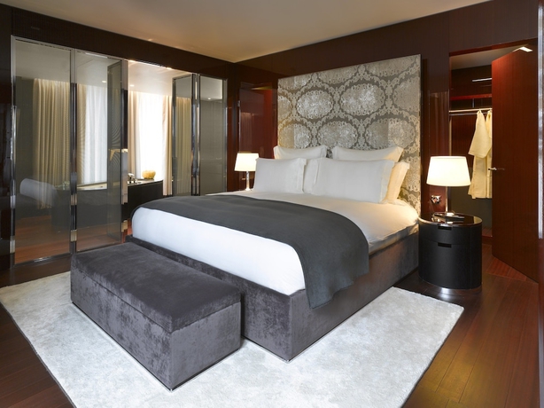 Imagen de la habitación del Hotel Bvlgari London. Foto 15