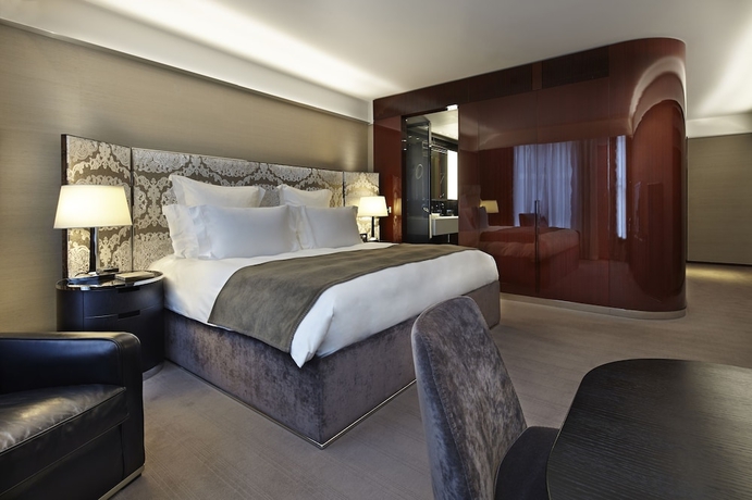 Imagen de la habitación del Hotel Bvlgari London. Foto 16
