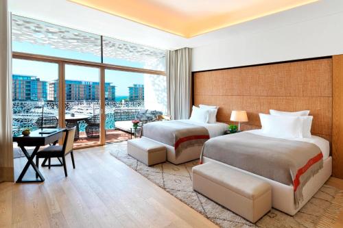 Imagen de la habitación del Hotel Bvlgari Resort Dubai. Foto 18