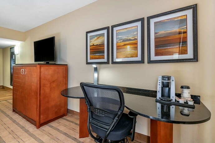 Imagen de la habitación del Hotel Bw Plus Flagler Beach Area Inn And Suites. Foto 16