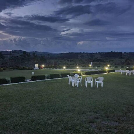 Imagen general del Hotel Bwizi Gardens and Resort. Foto 7