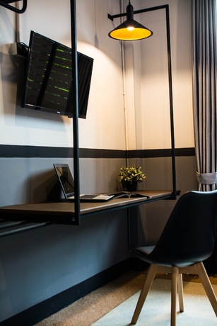 Imagen de la habitación del Hotel By Hotel Kanchanaburi. Foto 6