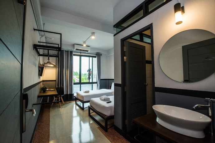 Imagen de la habitación del Hotel By Hotel Kanchanaburi. Foto 16