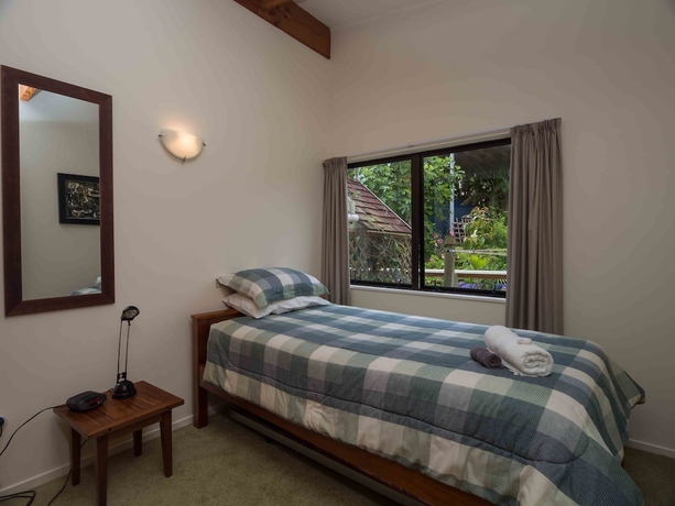 Imagen de la habitación del Hotel By The Bay Beachfront Apartments. Foto 11