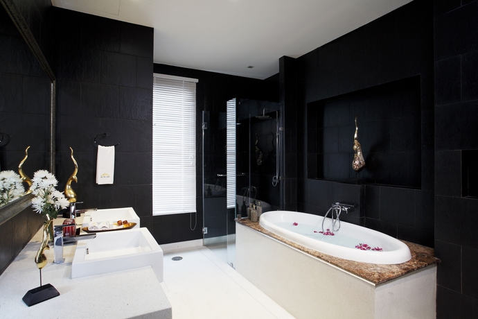 Imagen de la habitación del Hotel By The Lake Villas. Foto 6