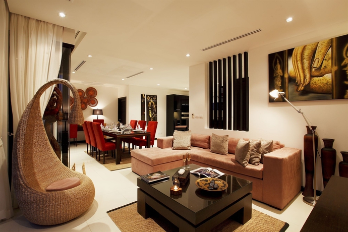 Imagen de los interiores del Hotel By The Lake Villas. Foto 15