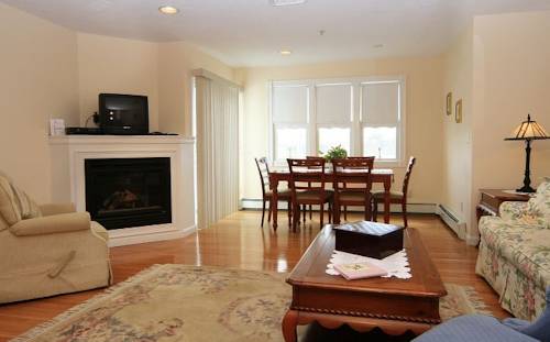 Imagen de la habitación del Hotel By The Sea Guests Bed and Breakfast and Suites. Foto 3