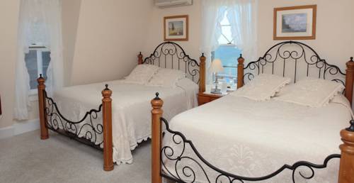 Imagen de la habitación del Hotel By The Sea Guests Bed and Breakfast and Suites. Foto 5