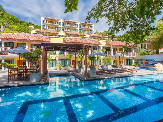 Imagen de la piscina del Hotel By The Sea, Phuket. Foto 7