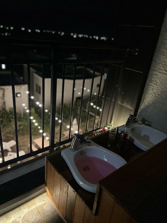 Imagen de la habitación del Hotel By the Hill Jeju. Foto 20