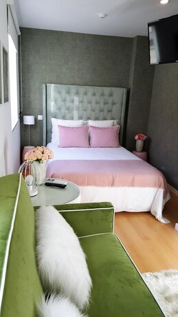 Imagen general del Hotel By the Sea, NAZARE. Foto 4