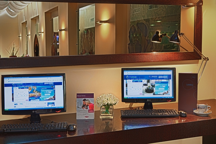 Imagen de los interiores del Hotel By14 Tlv. Foto 10