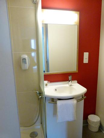 Imagen general del Hotel ByB Hôtel Saint-Malo Centre La Découverte. Foto 5