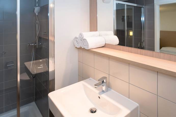 Imagen de la habitación del Hotel ByB Hotel Frankfurt Airport. Foto 7