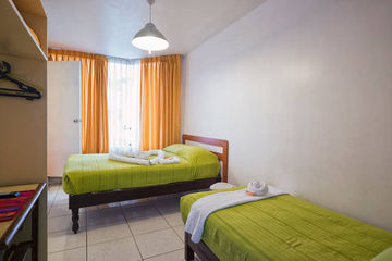 Imagen de la habitación del Hotel ByB Miraflores Wasi Tarapaca. Foto 9