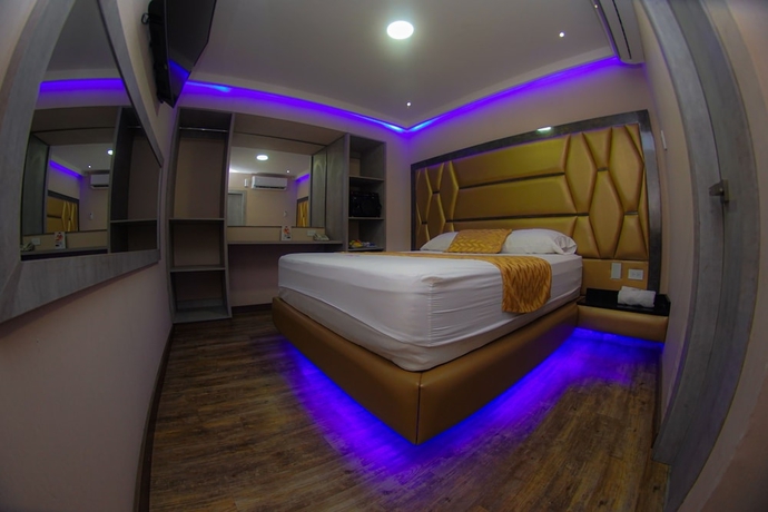 Imagen de la habitación del Hotel ByHours Astor. Foto 11