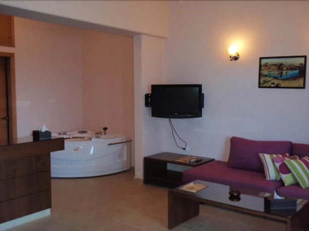 Imagen de la habitación del Hotel Byblos Palace. Foto 9