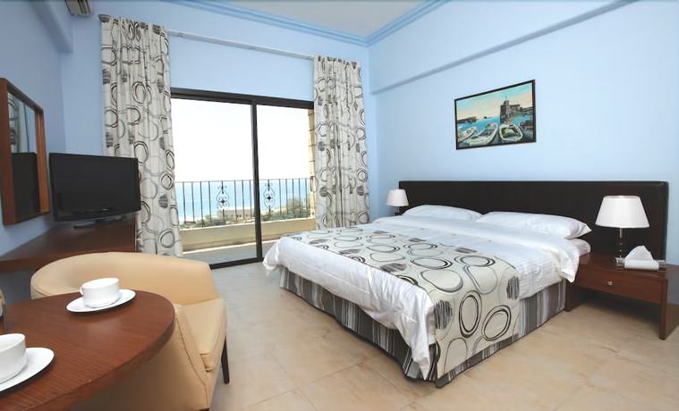 Imagen de la habitación del Hotel Byblos Palace. Foto 10