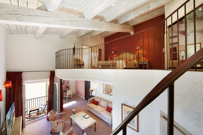 Imagen de la habitación del Hotel Byblos Saint-Tropez. Foto 8
